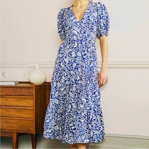 Boden puff sleeve Dress tiered midi 
Size 10